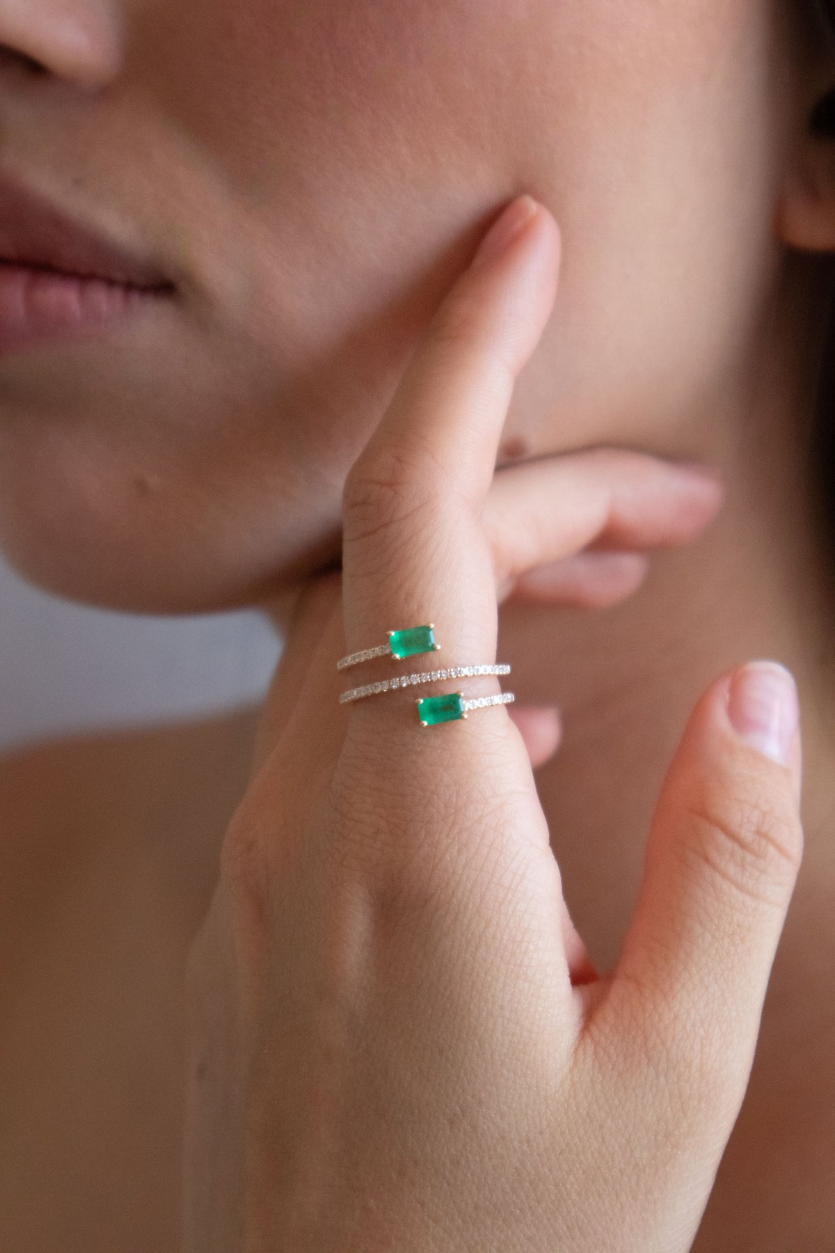 Stella Spiral Emerald Ring