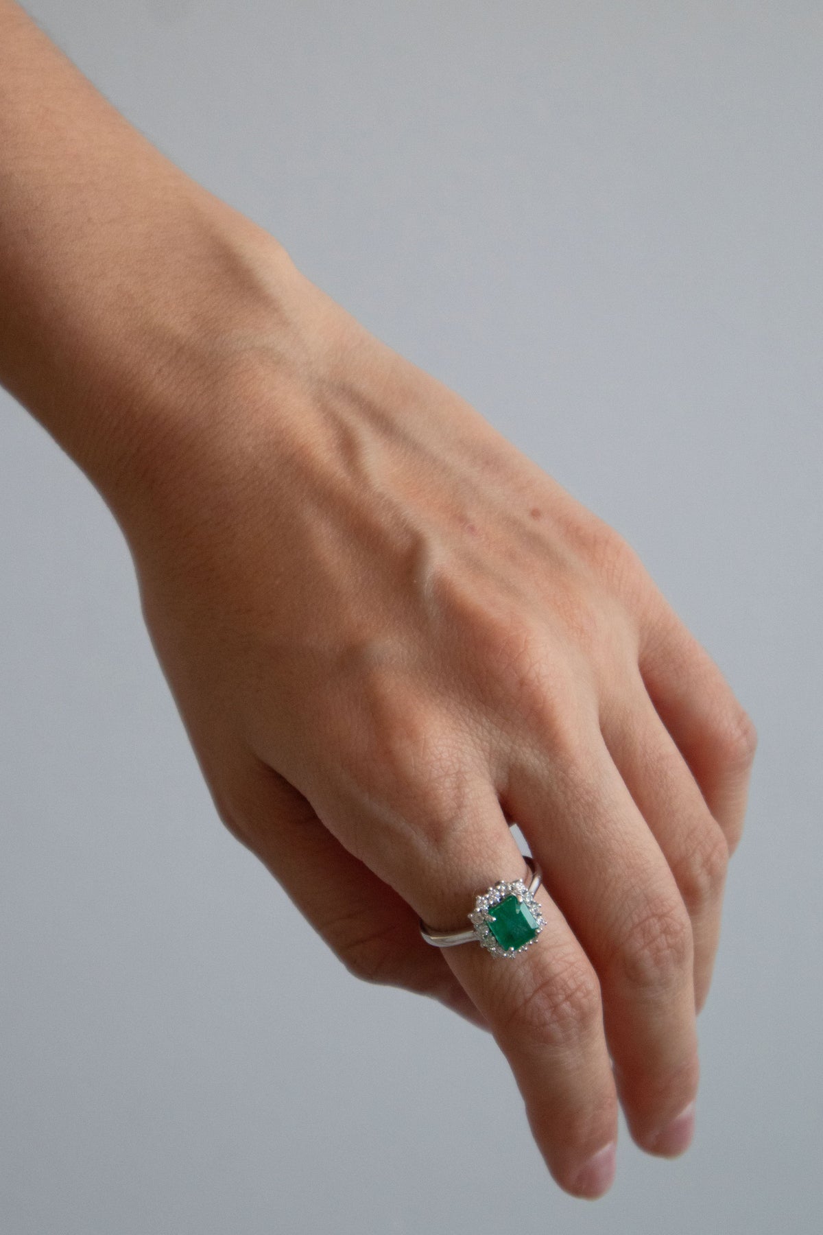 Leonora Emerald Ring