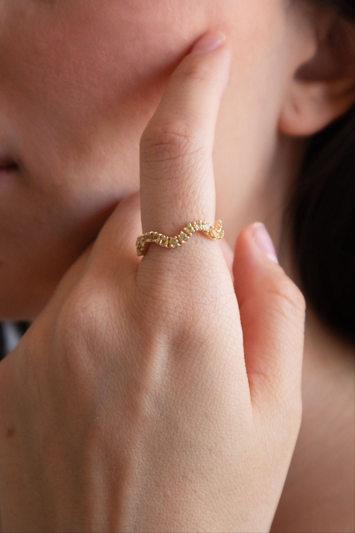 Artemisa Yellow Sapphire Wavy Ring